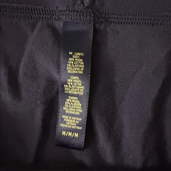 Skims boyfriend boxers & long sleeve tee set - Picture 8 of 9